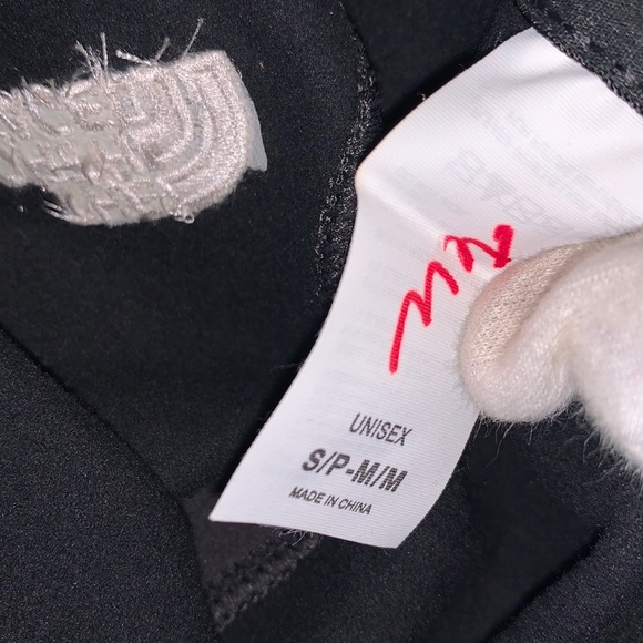 NWT The North Face Nomad Balaclava, S/M - Picture 6 of 6